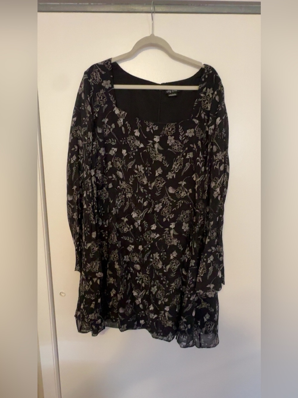 City Chic Black Floral Long Sleeve Tiered Dress